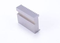 部品/CNCの製粉の部品を押す正方形PD613材料/ハードウェアの金属の注入型の部品の処理
